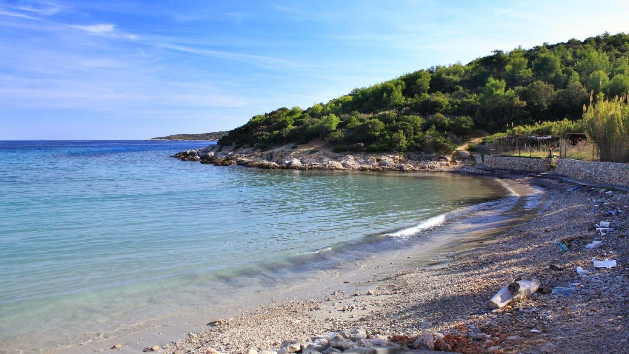 Apartments By The Sea Milna, Vis - 8896 エクステリア 写真