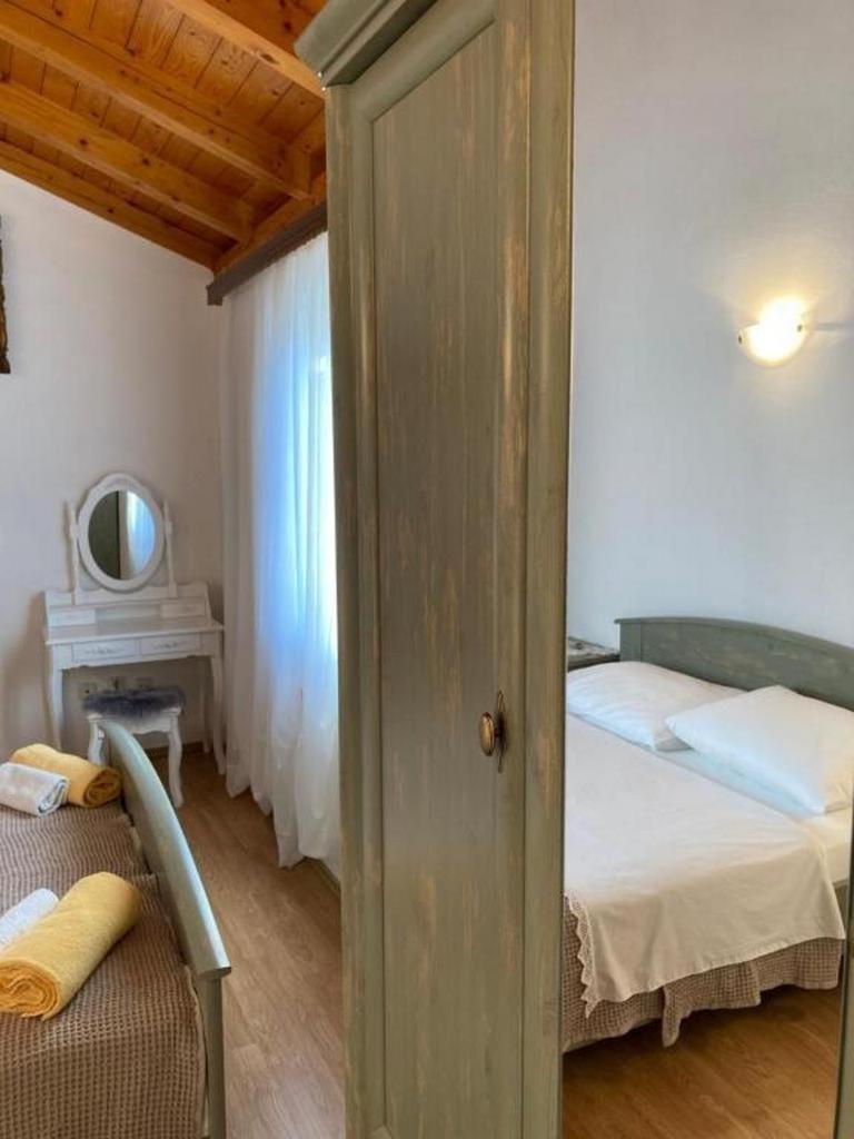 Apartments By The Sea Milna, Vis - 8896 部屋 写真