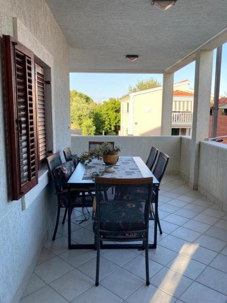 Apartments By The Sea Milna, Vis - 8896 エクステリア 写真