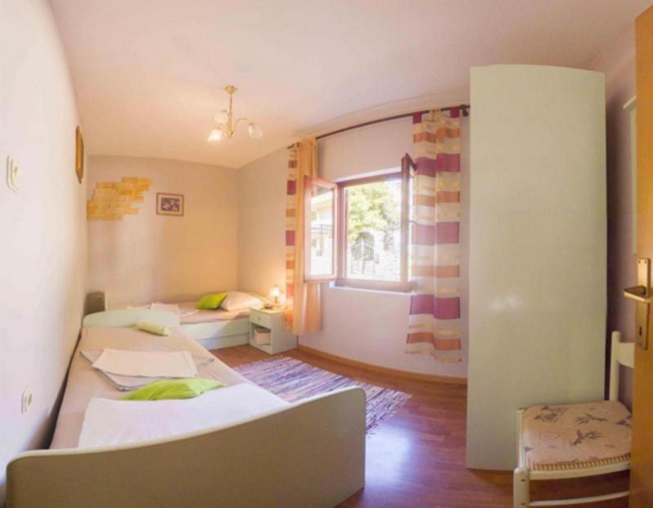 Apartments By The Sea Milna, Vis - 8896 エクステリア 写真